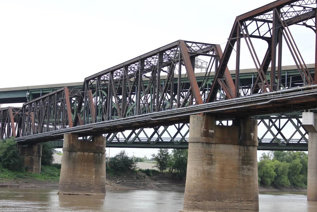 UP Kansas River Bridge 4